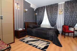 Отель Ника Черноморск Стандартный двухместный номер с 1 кроватью-1