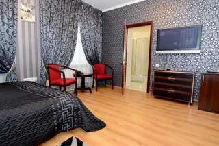 Отель Ника Черноморск Стандартный двухместный номер с 1 кроватью-2
